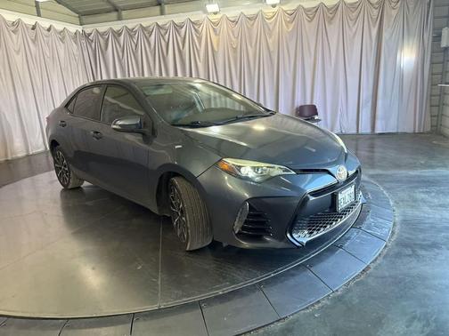 Slate Metallic 2018 Toyota Corolla SE