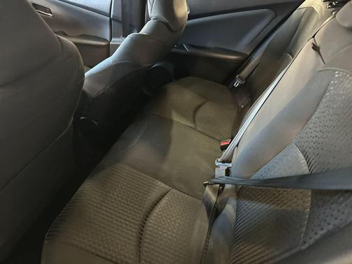 Blizzard Pearl 2016 Toyota Prius Three
