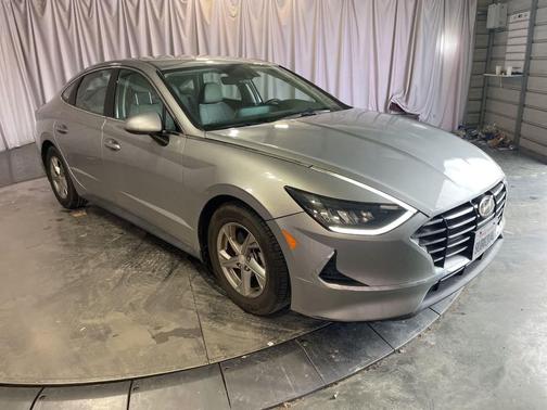 2021 Hyundai SONATA SE