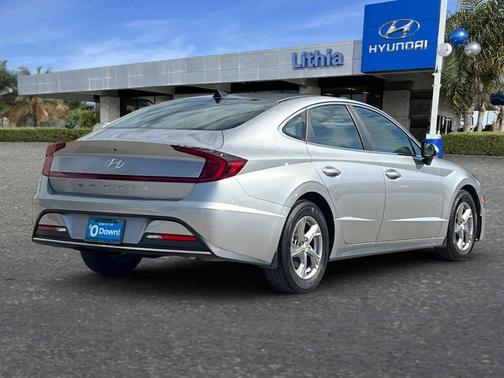 2021 Hyundai SONATA SE