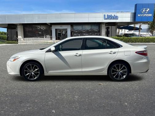 2015 Toyota Camry XSE