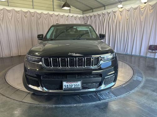 Diamond Black Crystal Pearlcoat 2022 Jeep Grand Cherokee L Limited