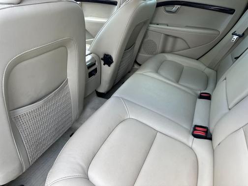 2015 Volvo XC70 T5 Premier