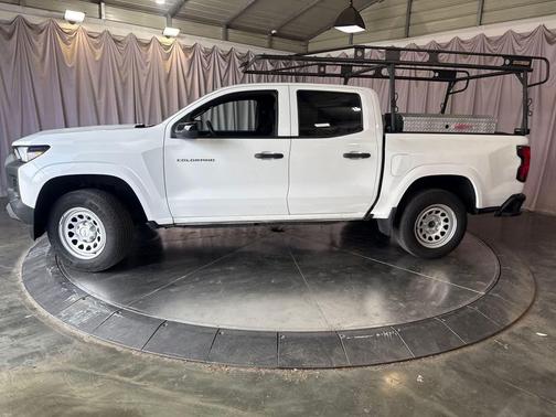 Summit White 2024 Chevrolet Colorado WT
