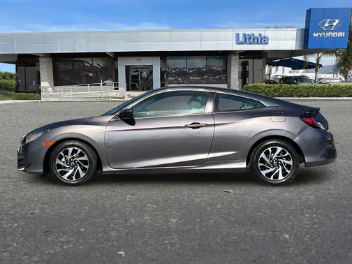 2017 Honda Civic LX-P