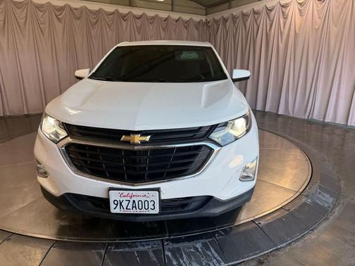 Summit White 2021 Chevrolet Equinox 1LT