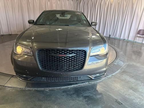 Granite Crystal Metallic Clearcoat 2023 Chrysler 300 S