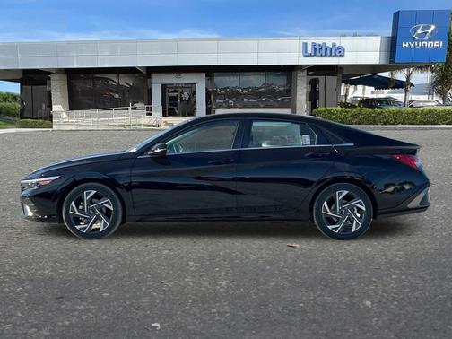 2025 Hyundai ELANTRA HEV Limited