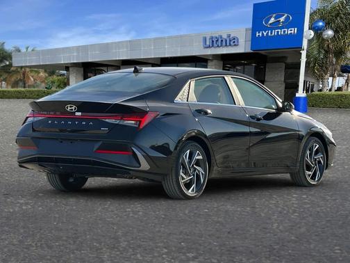 2025 Hyundai ELANTRA HEV Limited
