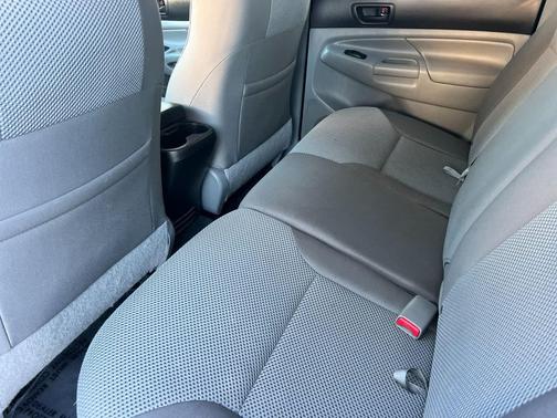 2015 Toyota Tacoma Base