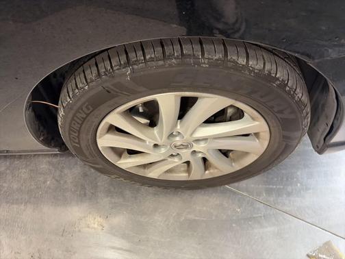 2012 Mazda Mazda5 Sport