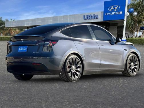 2023 Tesla Model Y Performance