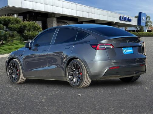 2023 Tesla Model Y Performance