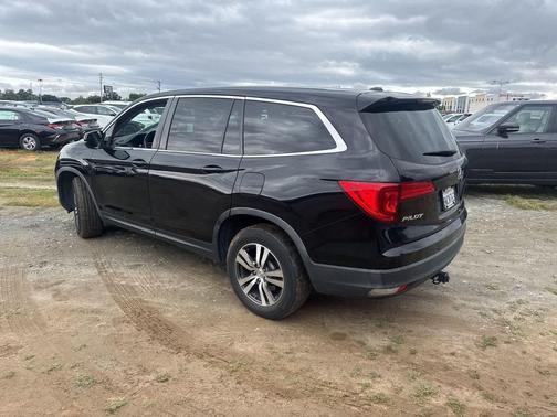Black 2017 Honda Pilot EX-L