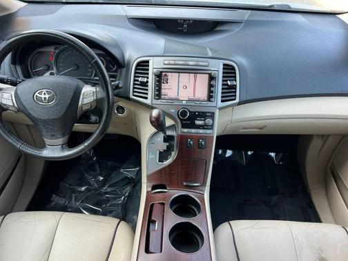 2011 Toyota Venza Base