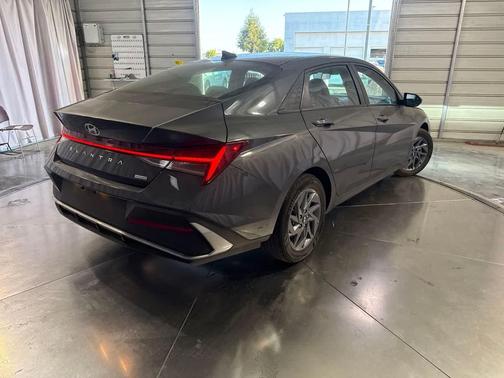 Ecotronic Gray 2026 Hyundai ELANTRA HEV Blue