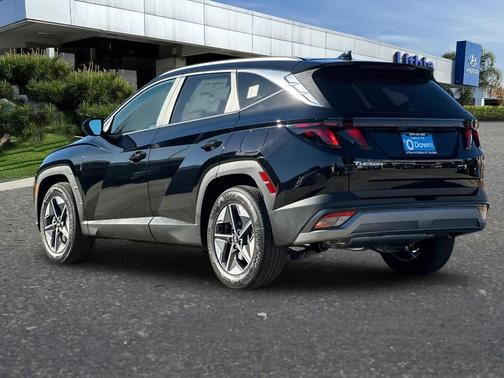 Phantom Black 2026 Hyundai TUCSON SEL