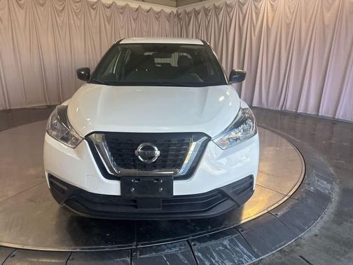 2020 Nissan Kicks S