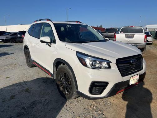 Crystal White Pearl 2020 Subaru Forester Sport