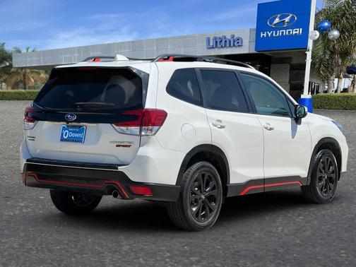 Crystal White Pearl 2020 Subaru Forester Sport