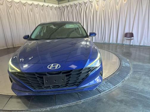 Intense Blue 2022 Hyundai ELANTRA SEL