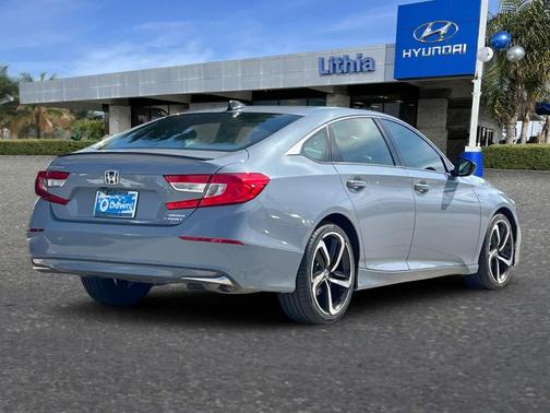 Sonic Gray Pearl 2022 Honda Accord Sport 1.5T
