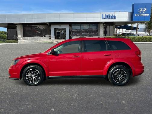 Redline 2 Coat Pearl 2018 Dodge Journey SE