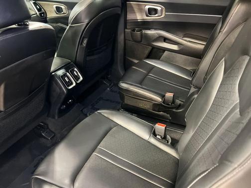 2023 Kia Sorento EX