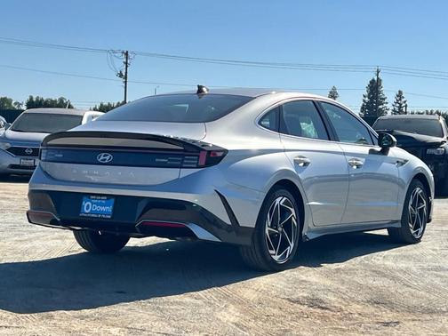 2026 Hyundai SONATA SEL