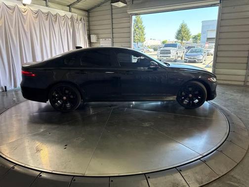 Santorini Black Metallic 2023 Jaguar XF SE