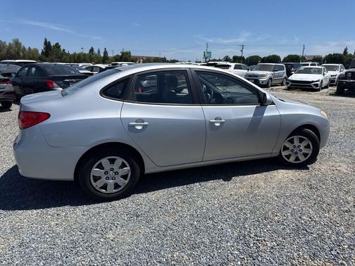 Silver 2008 Hyundai ELANTRA SE
