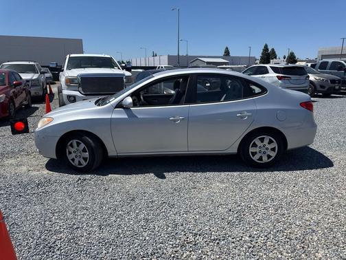 Silver 2008 Hyundai ELANTRA SE