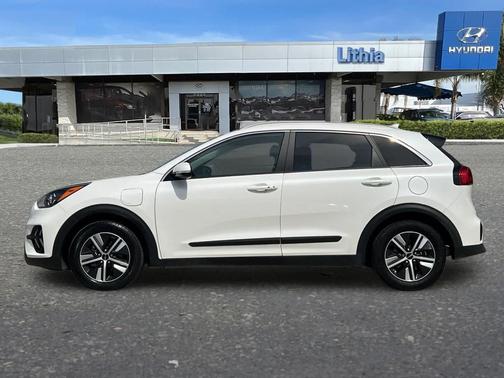 2022 Kia Niro Plug-In Hybrid EX Premium