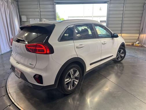 2022 Kia Niro Plug-In Hybrid EX Premium