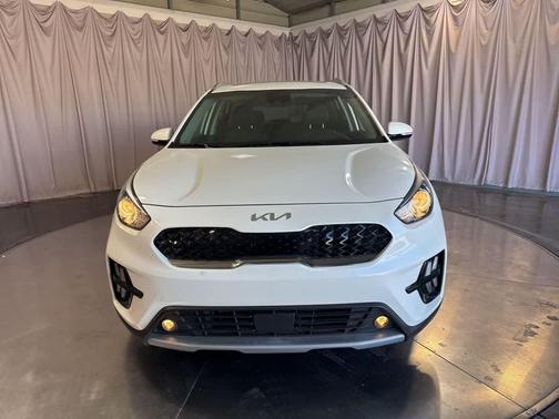 2022 Kia Niro Plug-In Hybrid EX Premium