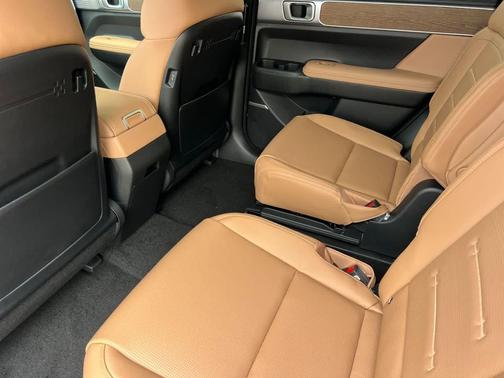 Serenity White 2026 Hyundai SANTA FE HEV Calligraphy