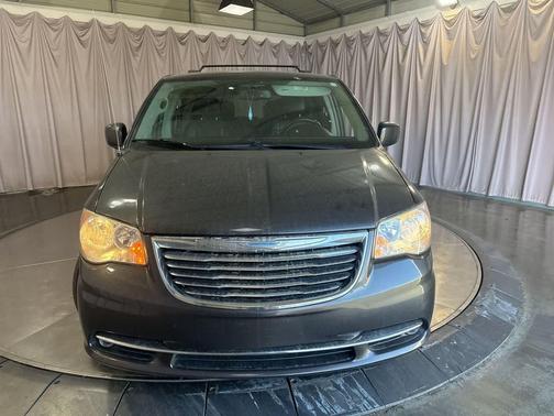 Granite Crystal Metallic Clearcoat 2016 Chrysler Town & Country Touring