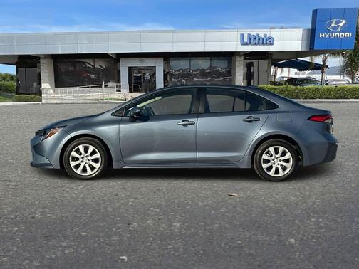 Celestite 2025 Toyota Corolla LE