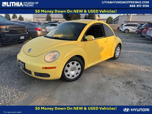 2010 Volkswagen New Beetle 