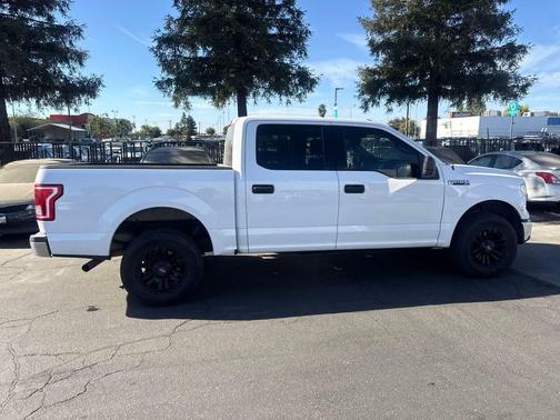 Oxford White 2016 Ford F-150 XLT
