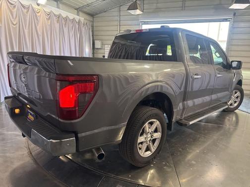CARBONIZED GRAY METALLIC 2025 Ford F-150 XLT