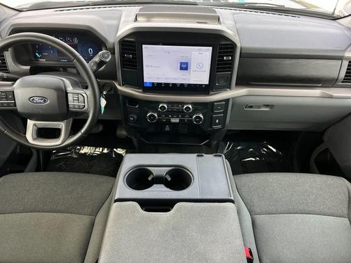 CARBONIZED GRAY METALLIC 2025 Ford F-150 XLT