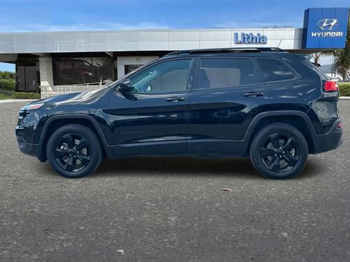 Diamond Black Crystal Pearlcoat 2018 Jeep Cherokee Latitude