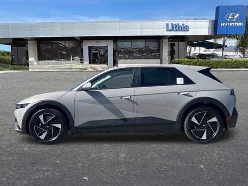 Cyber Gray 2026 Hyundai IONIQ 5 SEL