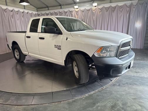 Bright White Clearcoat 2019 RAM 1500 Tradesman