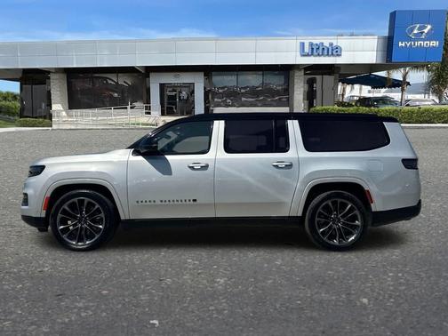 Silver Zynith 2024 Jeep Grand Wagoneer L Series III Obsidian