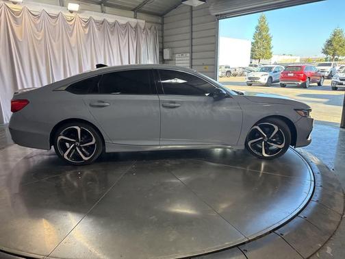 Sonic Gray Pearl 2022 Honda Accord Sport SE 1.5T
