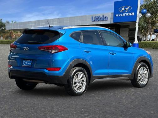 2016 Hyundai TUCSON SE
