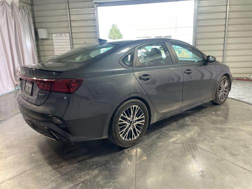 2022 Kia Forte GT-Line