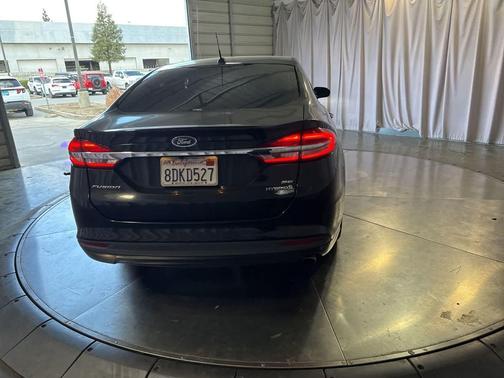 SHADOW BLACK 2018 Ford Fusion Hybrid SE